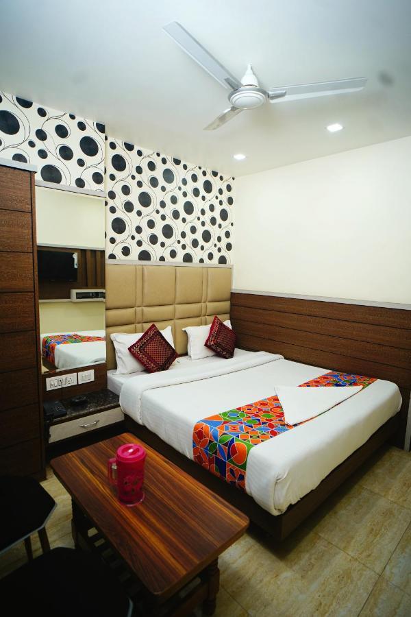 Hotel Delhi Darshan Deluxe-By Rsl Hospitality Нью-Делі Екстер'єр фото