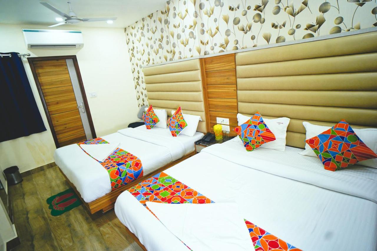 Hotel Delhi Darshan Deluxe-By Rsl Hospitality Нью-Делі Екстер'єр фото